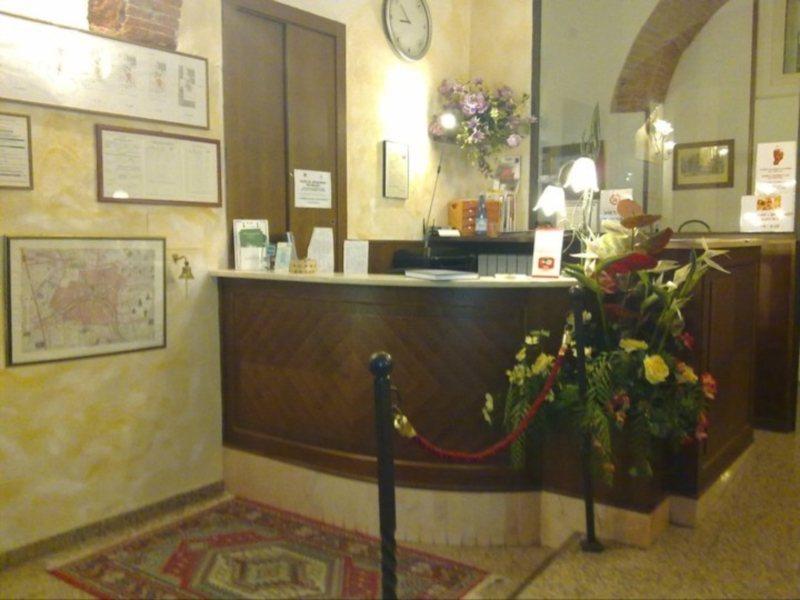 Hotel Leonardo Pisa Exteriör bild